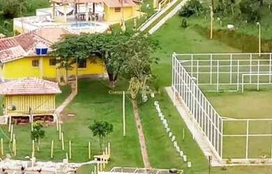 Imagem: A fazenda possui 1.200m² de Área e está localizado em Torreões