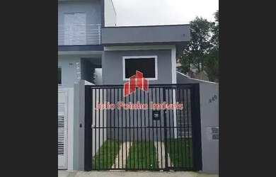 Imagem: A casa possui 2 Dormitórios, 1 Banheiro, 2 Vagas na garagem