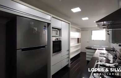 Imagem 5: Apartamento para venda tem 241 metros, na zona sul de São Paulo