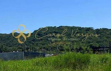 Imagem: O terreno possui 360m² de Área e está localizado em Pedra