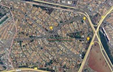 Imagem: O terreno possui 2400m² de Área e está localizado em City