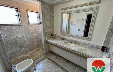 Imagem 12: Jardim Acapulco Guaruja, casa a venda frente praça