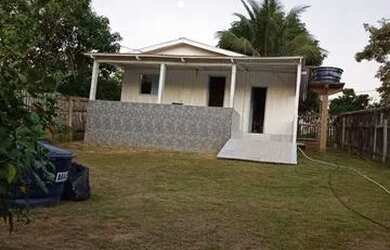 Imagem: A casa possui 2 Dormitórios, 1 Banheiro, 1 Vaga na garagem