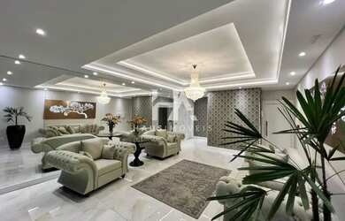 Imagem: O apartamento possui 3 Dormitórios, 4 Banheiros, 2 Vagas na