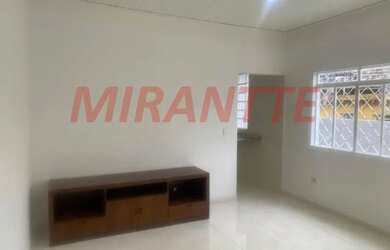 Imagem: A casa possui 2 Dormitórios, 2 Banheiros, 1 Vaga na garagem