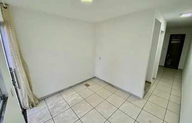 Imagem: A casa possui 2 Dormitórios, 2 Banheiros, 70m² de Área, Imóvel