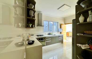 Imagem 8: Casa Jardim Itália 2 com piscina