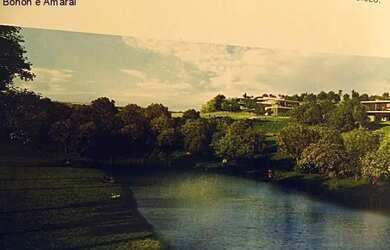 Imagem: O terreno possui 1001m² de Área e Imóvel novo e está localizado