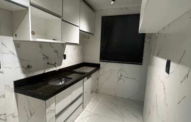 Imagem: O apartamento possui 2 Dormitórios, 2 Banheiros, 1 Vaga na