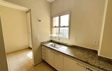 Imagem 11: Apartamento com 4 quartos, suíte, sacada e armários planejados