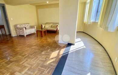 Imagem 3: Apartamento com salão, 3 quartos e uma vaga à venda, 122 m² por R$ 1.100.000 - Copacabana