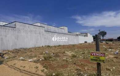 Imagem 4: Terreno disponível para venda no bairro Santa Rosa em Uberlândia - MG