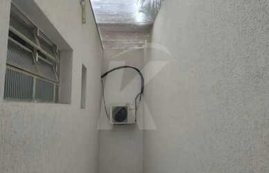 Imagem 4: Seu Novo Escritório Espera por Você Conjunto Comercial Moderno na Água...