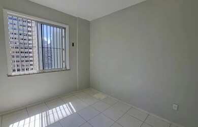 Imagem 10: Monteiro Lopes, 2 quartos em Frente a praça Batista Campos .NASCENTE...