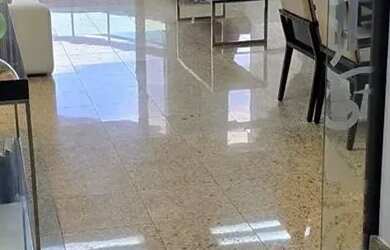 Imagem 6: Edifício Varandas na Ponta Negra, Apartamento com 240m2, 4 suites, andar alto. Mobiliado