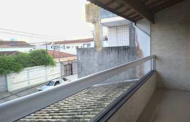 Imagem: A casa à venda possui 3 Dormitórios, 1 Banheiro, 3 Vagas na