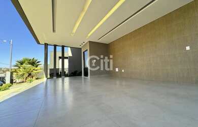 Imagem 3: CONDOMÍNIO GRAN ROYALLE. Piscina, Área de serviço, 225m² de Áreae4...