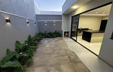 Imagem 13: Casa alto padrão oriental