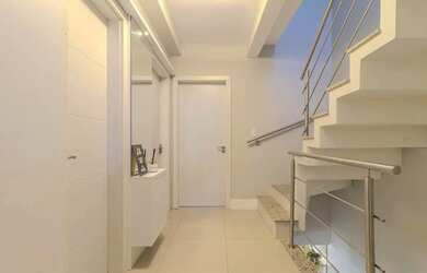 Imagem 15: Casa em condomínio com 190 metros 4 quartos 2 vagas no bairro Tristeza...