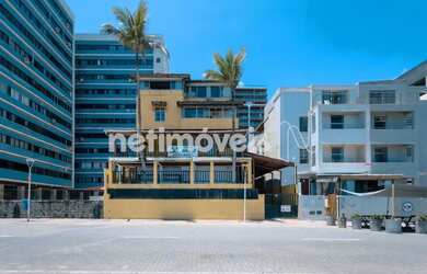 Imagem: O depósito possui 4 Vagas na garagem e 270m² de Área e está