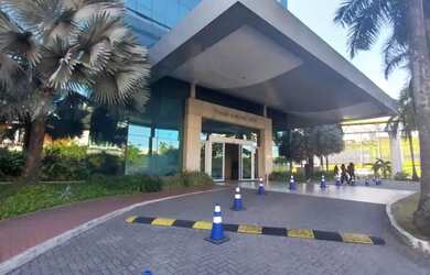 Imagem 2: SALA COMERCIAL A VENDA NO CAMINHO DAS ARVORES