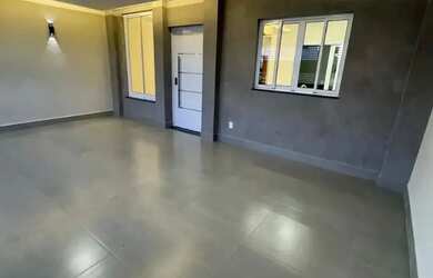 Imagem: A casa possui 4 Dormitórios, 3 Banheiros e está localizado