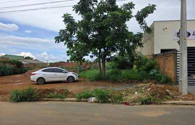 Imagem: O terreno possui 360m² de Área e está localizado em Setor
