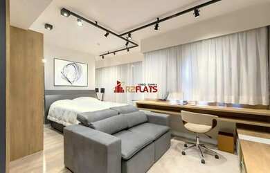 Imagem: O apartamento possui 1 Dormitório, 1 Banheiro, 1 Vaga na garagem