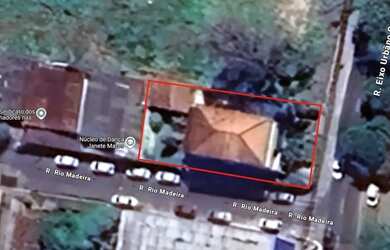 Imagem: O depósito possui 4 Vagas na garagem e 420m² de Área e está