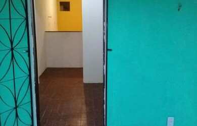 Imagem: A casa possui 2 Dormitórios, 1 Banheiro, 75m² de Área e