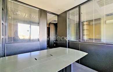 Imagem: O depósito possui 1 Vaga na garagem, 44m² de Área e está