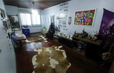 Imagem 6: São duas casas de 02 dormitórios com 03 vagas no Bairro Santana