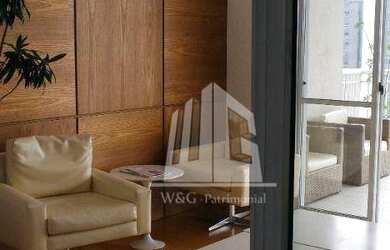 Imagem: O depósito possui 2 Vagas na garagem e 80m² de Área e está