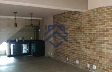 Imagem: O depósito possui 62m² de Área e está localizado em Barra