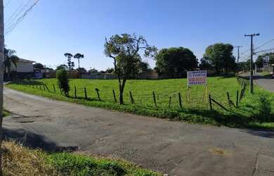 Imagem: O terreno está localizado em Butiatuvinha, Curitiba à venda