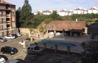 Imagem: O apartamento possui 3 Dormitórios, 1 Banheiro, 1 Vaga na garagem