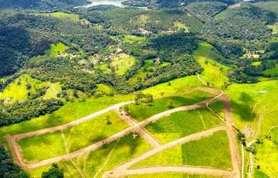 Imagem 2: CONDOMINIO FECHADO COM TODA INFRAESTRUTURA - COM AGUA E ENERGIA