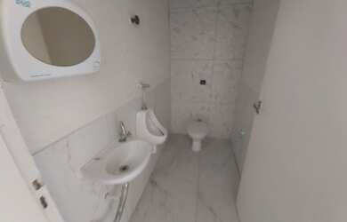 Imagem: O depósito possui 300m² de Área e está localizado em Centro