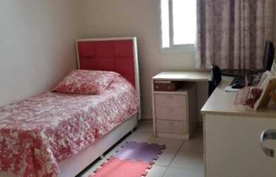 Imagem: O apartamento possui 3 Dormitórios, 1 Banheiro, 5 Vagas na