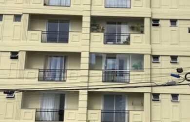 Imagem: O apartamento possui 3 Dormitórios, 1 Banheiro, 1 Vaga na garagem