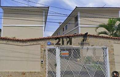 Imagem: A casa possui 3 Dormitórios, 3 Banheiros, 2 Vagas na garagem