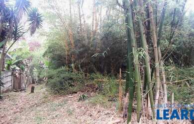 Imagem: O terreno possui 6.350m² de Área e está localizado em Cururuquara