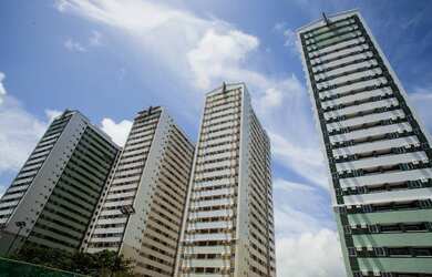 Imagem: O apartamento possui 2 Dormitórios, 2 Banheiros, 1 Vaga na