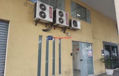 Imagem: O depósito possui 120m² de Área e está localizado em Prado