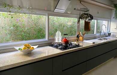 Imagem 5: Casa Alphasitio. Piscina, Churrasqueira, VarandaeGuarda roupa