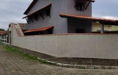 Imagem: Caraguatatuba 2 casas (sobrado) 200mts praia Financia 450Mil