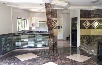 Imagem: A casa em condomínio possui 2 Dormitórios, 2 Banheiros, 4