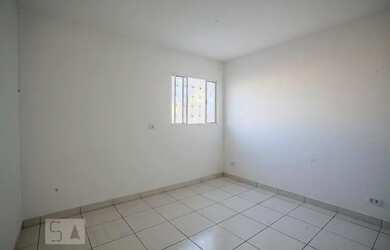 Imagem: A casa em condomínio possui 1 Dormitório, 1 Banheiro, 30m²