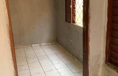 Imagem: A casa possui 1 Dormitório e está localizado em Santa Luzia