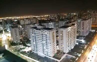 Imagem: O apartamento possui 4 Dormitórios, 2 Banheiros, 2 Vagas na